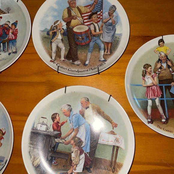 Csatari Grandparent Collector Plates - Picture 3 of 4